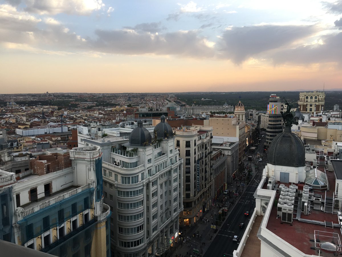 cuadernodavid's tweet photo. El pasado fin de semana se ha celebrado el #KLMVuelaSostenible @KLM_ES con charlas super interesantes de bloggers y empresas del sector turístico concienciados con la #sostenibilidad y el #TurismoResponsable. Gracias a la organización por su enorme trabajo 😍 @HomeExchangeES https://t.co/8ZCLFVfuSZ