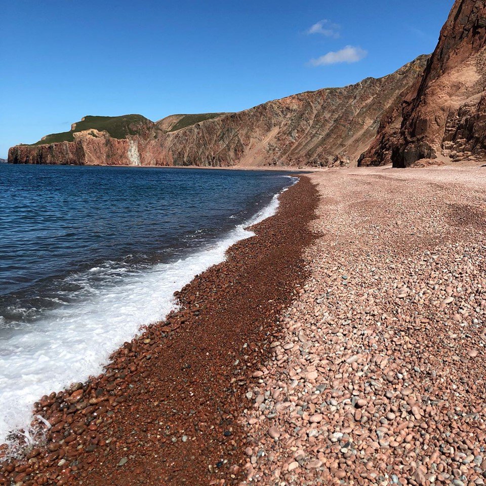 We’re looking forward to sharing our Summer Holiday Bucket List in the July issue of Shetland Life, out Friday!
.
Photo | @shetlandwithlaurie 
.
#myshetlandlife #bucketlist #summer #inspiredbyshetland #shetlandisles #langayre