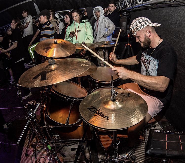 Desolated (@desolatedmlvltd) on Twitter photo I welcome you to a new realm of blast beats/<a href="/CdogMLV/">Charlie Thorpe</a> joins Desolated on drums 🔥😤 I welcome you to a new realm of blast beats/<a href="/CdogMLV/">Charlie Thorpe</a> joins Desolated on drums 🔥😤