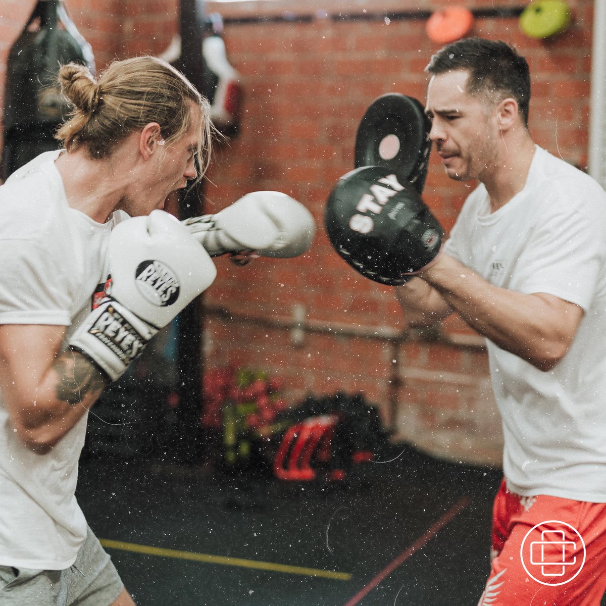 ChampOrganics's tweet photo. A boxer's training session will work nearly every muscle in the body, primarily focusing on the muscles in the upper arms, core, chest, hips, and calves. After an intense session, turn to CBD for post-workout recovery.
.
.
.
#CBD #Recovery #Champ #Organic #PostWorkout #Boxing https://t.co/jg0MojKnEb