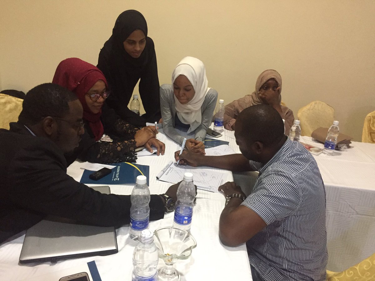 sumayya_mohd's tweet photo. Peace building training which was organised by The friends Of Zanzibar (Córdoba Foundation Of Geneva) where by they were a lot which were discussed mostly about Conflicts,Violence and how to maintain peace and stability in our community. https://t.co/YNlu36ZO4m
