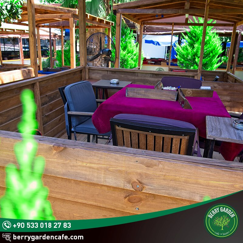 Yenilenen VIP Localarımız sizler için hazırlanıyor 😎
.
.
☎ 0(242) 228 19 66
.
. 
#berrygardencafe #antalya #konyaaltı #cafe #oyun #yemek #bistro #kahve #çay #konyaaltıplajı #konyaaltıkentmeydanı #kafe #coffee #coffeetime #coffeeshop #çocukparkı #masaoyunları #loca #viploca