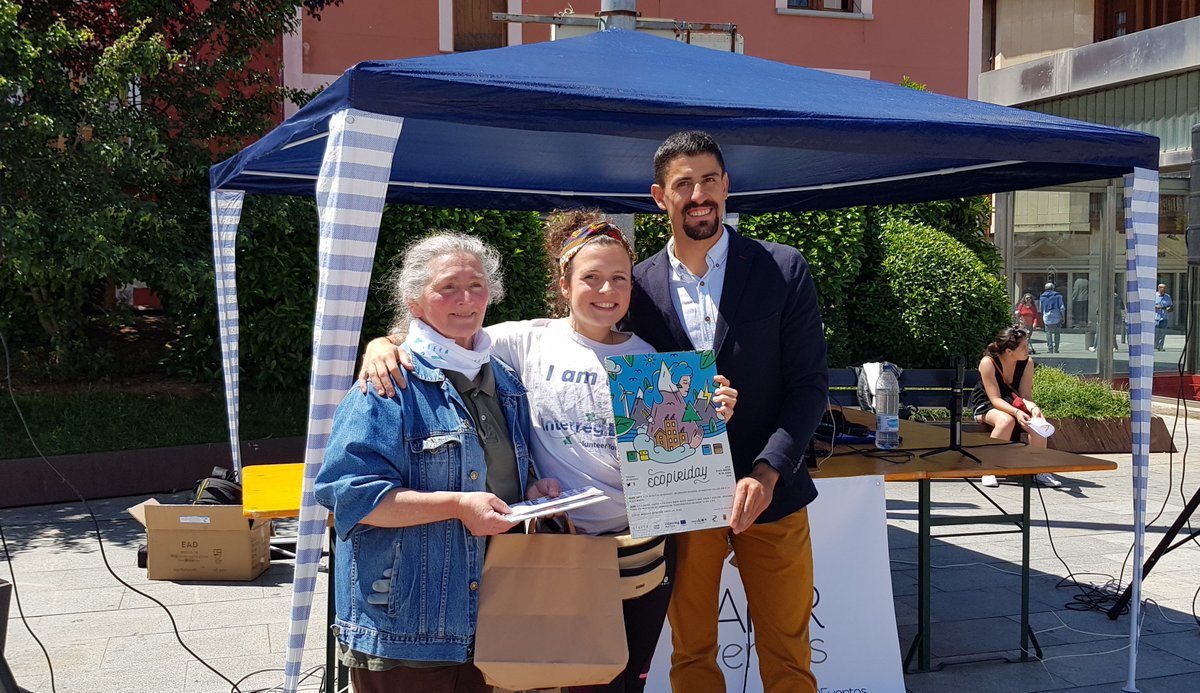 ChamployH's tweet photo. 🥳 Le 15 juin dernier, nous avons célébré l'#EcoPiriDay, un évènement participatif sur l'#environnement, le #recyclage ♻️, la gestion des #risques sur le territoire #pyrénéen. 🇪🇺 La vidéo, les photos et plus d'info sur ce lien: https://t.co/iCQAo56IHi 🤩 https://t.co/PJFfbBTcDR