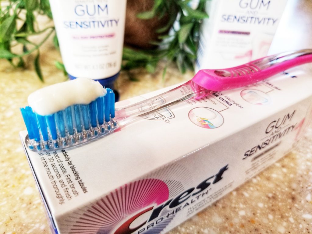 HaveSippy's tweet photo. How To Survive Summer With Sensitive Teeth #SoLongSensitiveTeeth #NoMoreMissingOut #CrestSmiles #ad https://t.co/qOKEAII6Dg via @2kidsandacoupon https://t.co/aDxKq53e5M