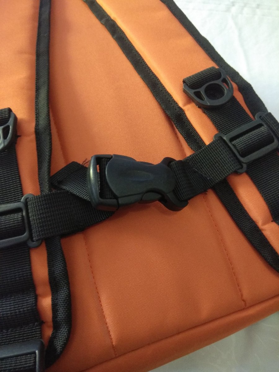 kampuskompany's tweet photo. Melihat Tas Ransel Haji KBIH Muhammadiyah Kab. Kediri dari sudut ke sudut!

#bikintas #produksitas #quechua #tasquechua #ranselquechua #ranseloutdoor #tasransel #vendortas #tasmurahjogja #quechuajogja #tashaji #tasumroh #perlengkapanhaji #tashajimurah https://t.co/PqILGil47y
