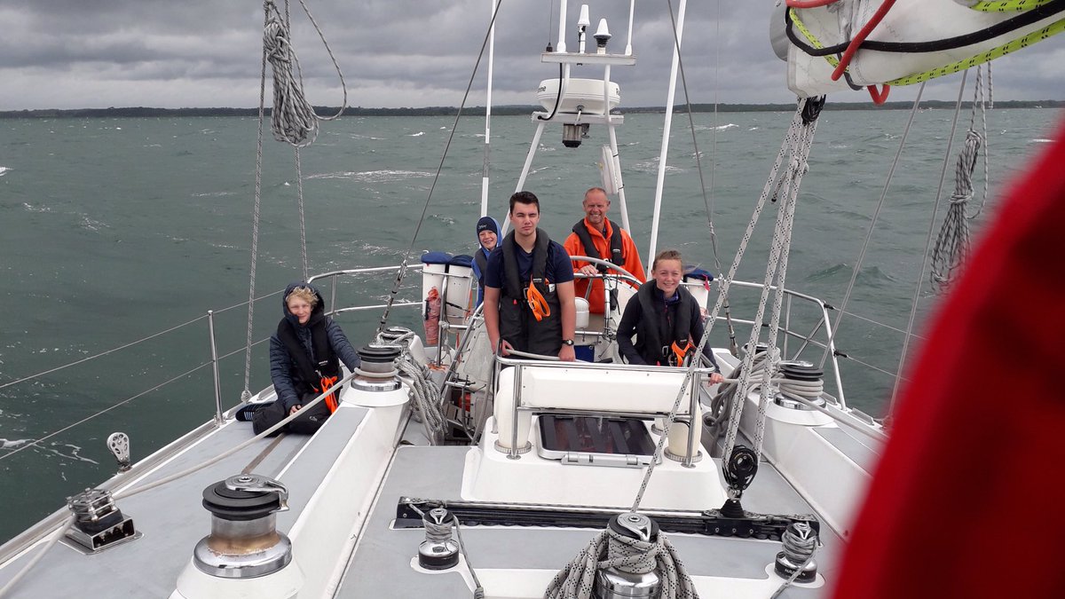 Winchester House Sch tweet media