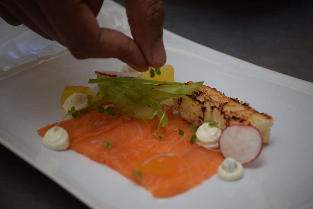 Flair, adventure and culinary delight are at the heart of our menu. Combining a range of traditional dishes that under the watchful eye of the Executive Chef and his team, have received a modern twist — our à la carte menu has a little something for everyone 🍽 #LegacyHotels