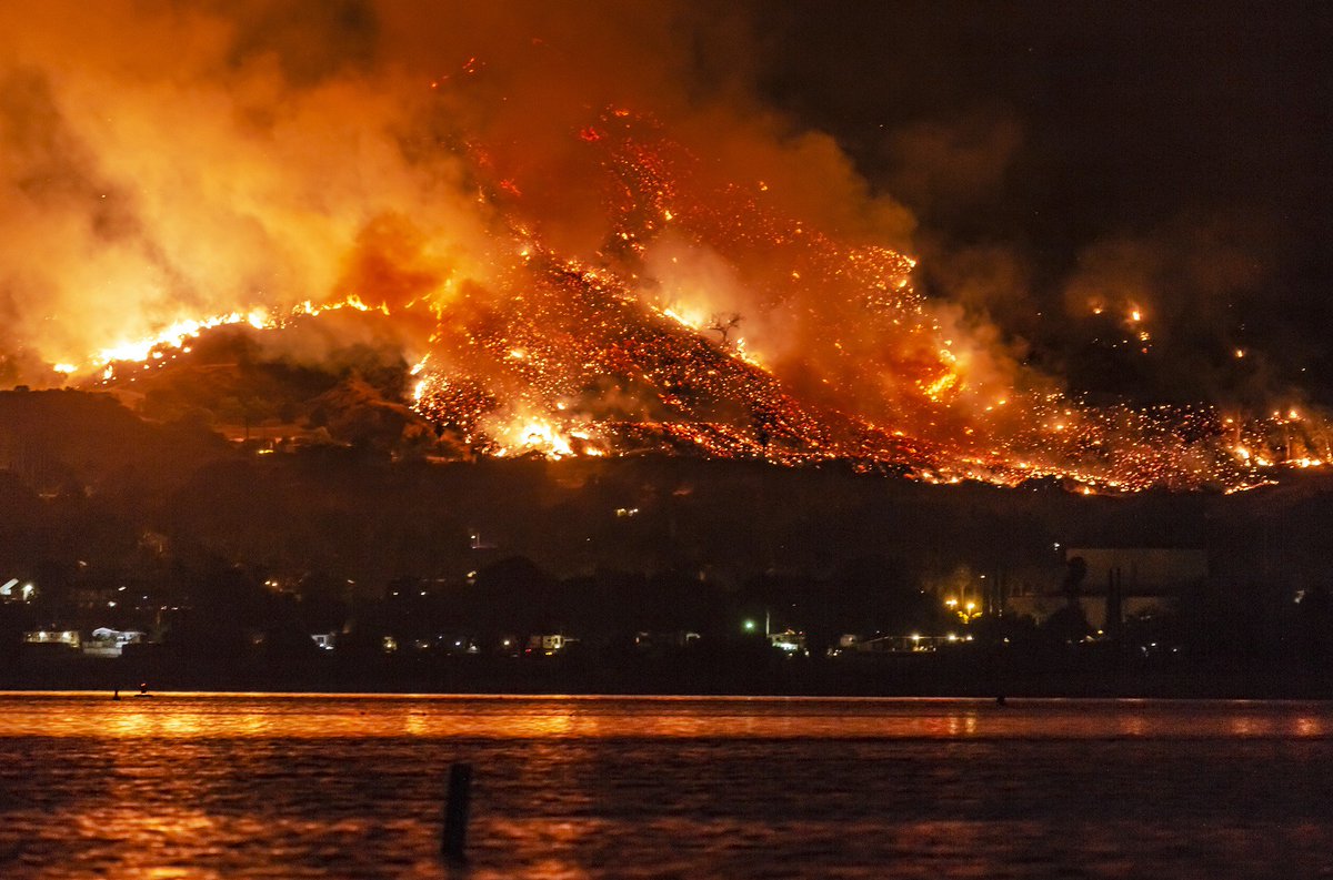 Photo of a wildfire in California