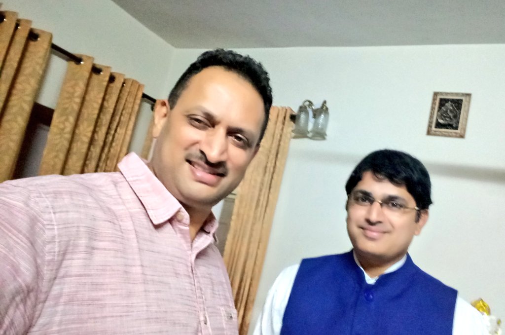ProfSRK's tweet photo. @VictoriousNamo @sagenaradamuni @NaMo_Ganesh @HarishK04131926 @HIMESH_SS @mattarhegde @YashpalBJP @DheerajGbc @Harvansh_Batra @narendramodi177 @narendramodi @sukanyaiyer2 @bakoriya_kirti_ @sanghavideepa @OnlineRajan__ @samar97189157 @PatelOnTop @AjayPandey__ @DebashishHiTs @ankitasood13 @hindustanse @MahiHerambha @hindu_blood @SmithaDutt @vanitajain21 @Narendramodi_PM @Narendrap86 @TigerNaMo @draksbond @jadonpriyanka @AmitShah @iNarendraModiG @Gravim71 @pehadiya @prasura123 @Lotusfeetns @narendramodi_in @Modiarmy @Dubey1Vij @HinduismToday @ibhagwa_n @JPNadda @MajorPoonia @BJP4India @NazlinShaikh @Kaalateetham @pandey_indrani Honoured to meet 6th Time MP from #UttaraKannada LokSabha Constituency, #YogiOfKarnataka #YouthIcon Sri @AnantkumarH ji at his #Delhi Residence. Congratulated #AnantkumarHegde ji for winning #LokSabhaElections2019 with huge margin of 4.78 Lakh votes #AKHegde @rpmaiya @shakkuiyer https://t.co/R7Z1FsLUxg