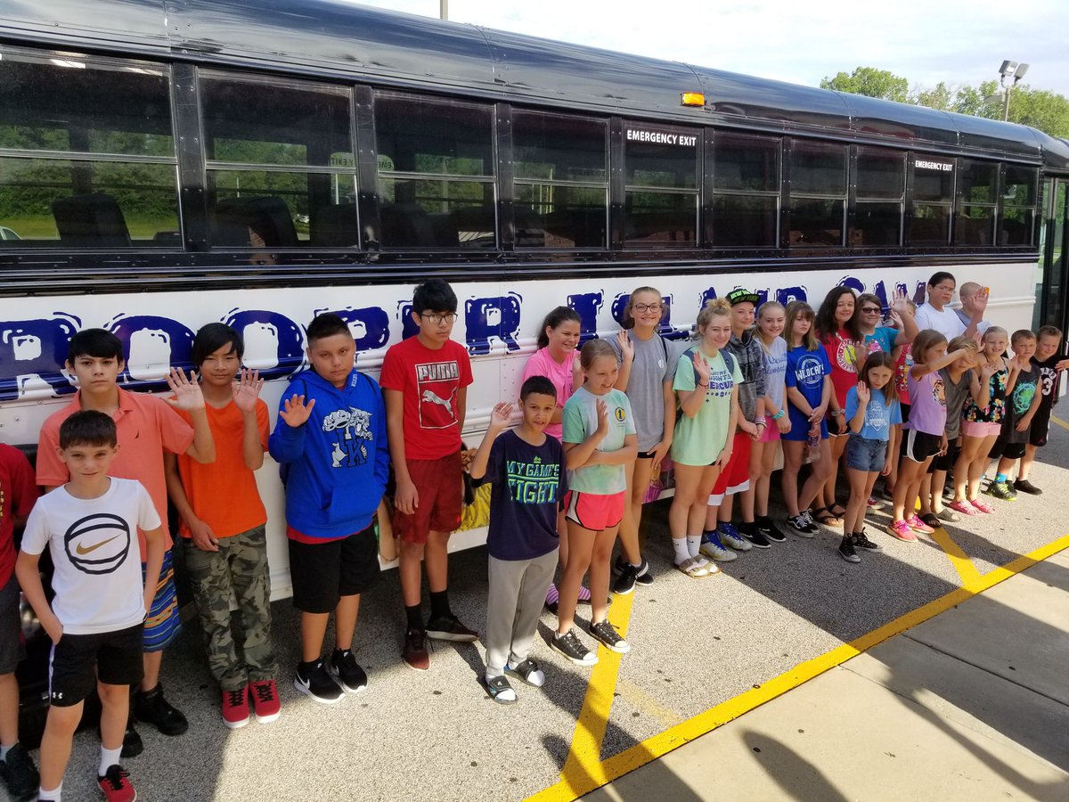 Hey #TrooperIslandCamp...here we come!

We are loading a bunch of #excitedcampers right now in #Owensboro and about to head south for the week

Big thanks to the counselors @OboroSchools and Daviess Co Public Schools for their help this year. You guys rock🤘😁🤘
@DCPSSuper