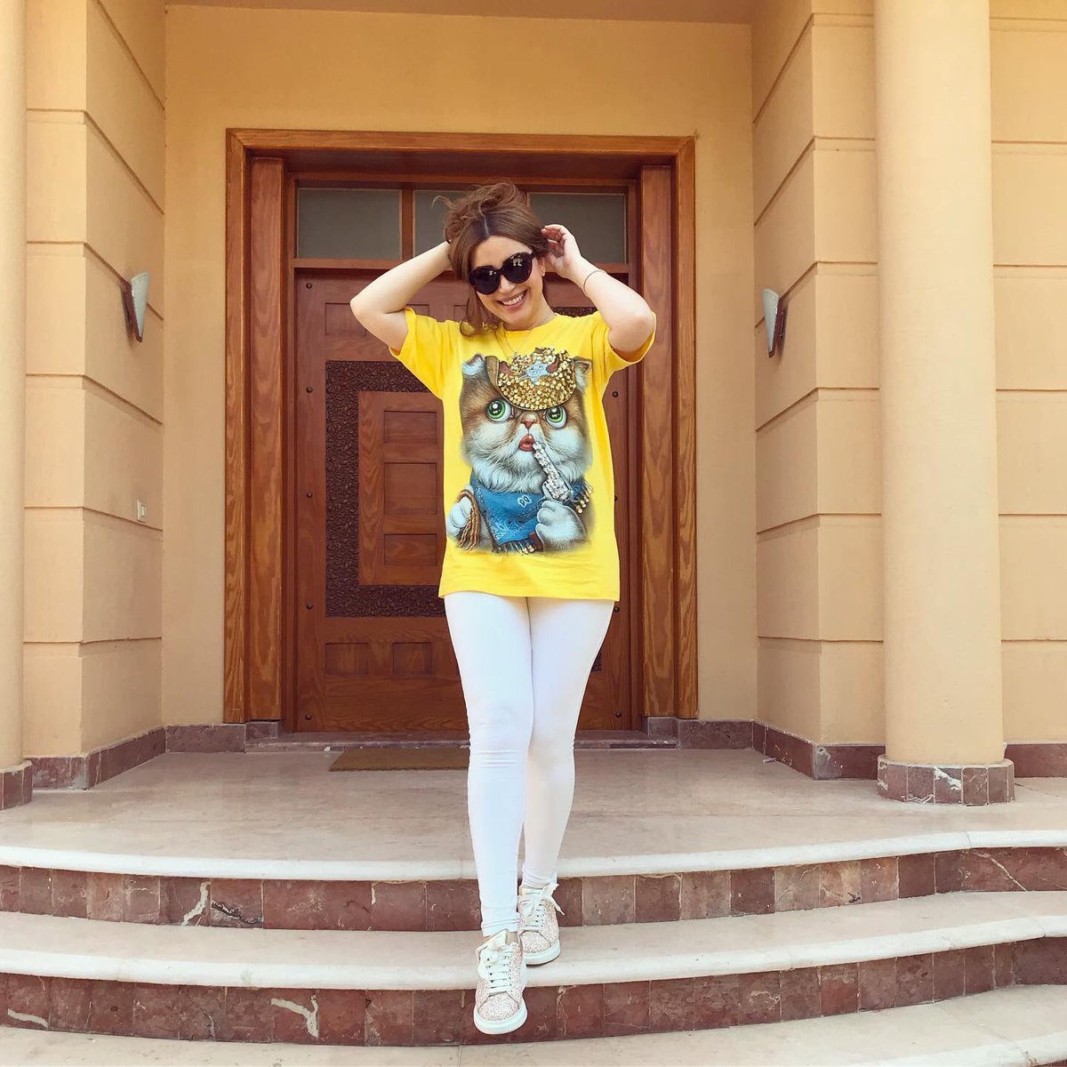عندما رأيتها أخبرت امي أن النجوم ليست كلها في السماء 💞💞
<a href="/NESREENTAFESH/">نسرين طافش</a>