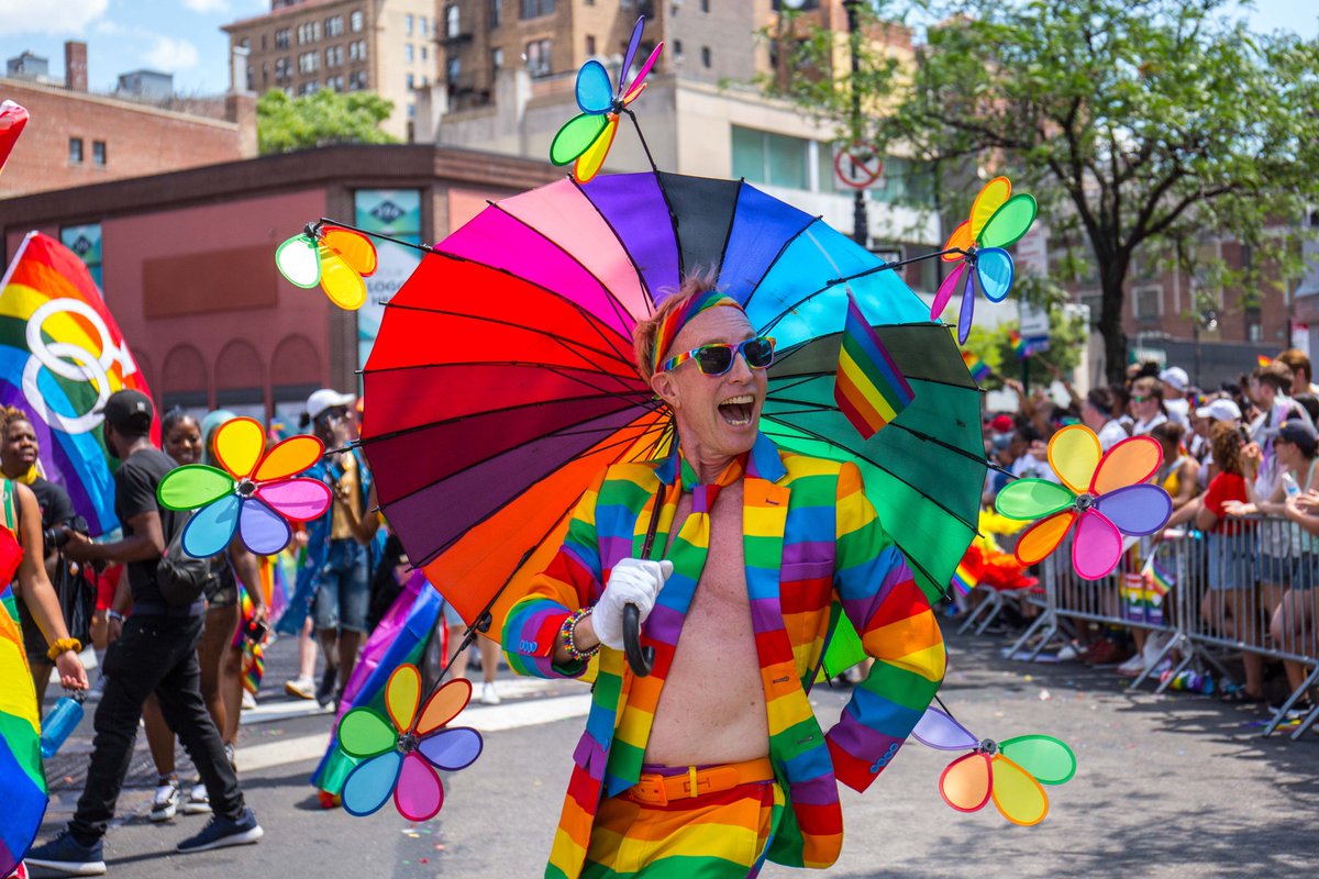 Gothamist's tweet photo. Photos: Massive Turnout For Euphoric NYC Pride March https://t.co/9yXMb2vrhA https://t.co/js0j4jDGpT