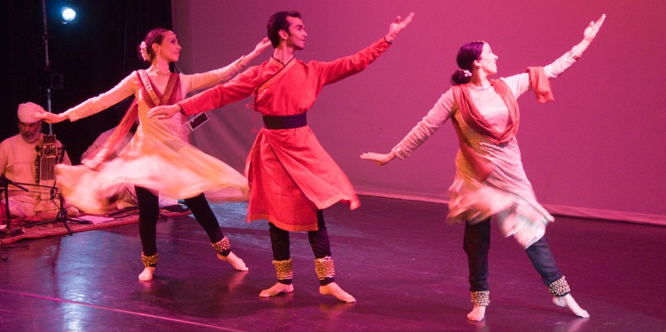Akademi's tweet photo. WHAT’S ON #AkademiAssociated
@Shamaadance | Dance Fusion
5 July | 7pm @morleycollege
A vibrant and soulful Kathak composition to the lyrics of the great Sufi poet Amir Khusrau. Part of Dance Fusion, Morley College London’s annual showcase.
#Akademiat40
https://t.co/HAb21mXltv https://t.co/ZCWkgdhuuu