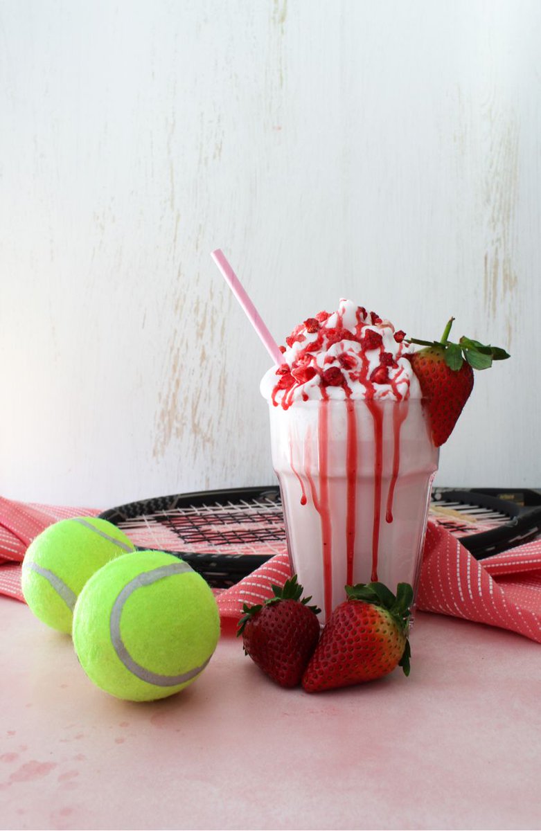 Celebrate Wimbledon with a Strawberries and Cream Frappe - deliciously refreshing! #Wimbledon2019