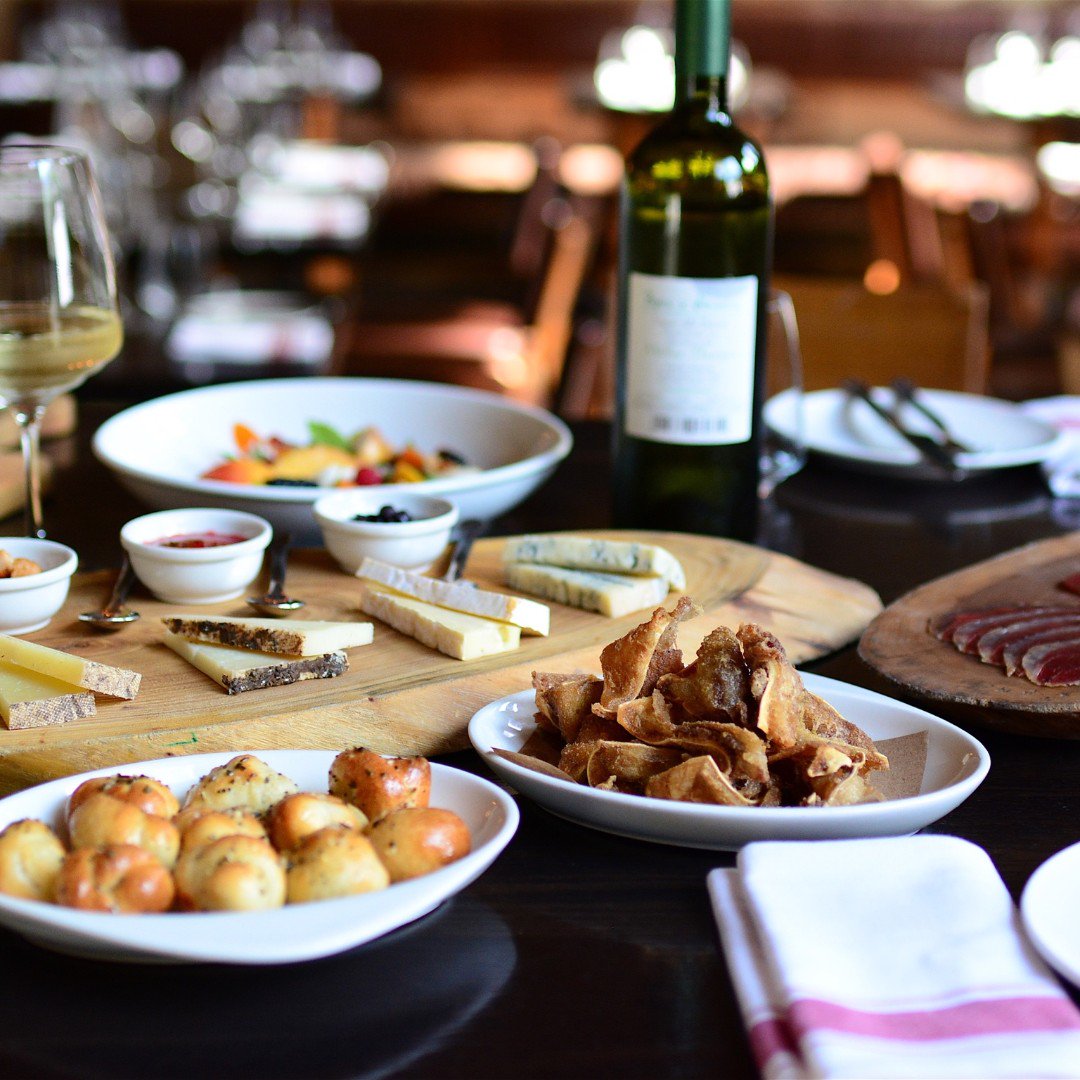 Happy #canadaday! Both of our locations are open today. Come visit us for brunch, lunch and dinner at Yorkville, for lunch and dinner on King. Looking forward to welcoming you.
#buca