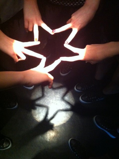 WHATBRDAYISIT's tweet photo. 7/1 ベイビーレイズはじめの一歩の日

2012年
㊗️ベイビーレイズ初お披露目
#大矢梨華子
#傳谷英里香
#林愛夏
#高見奈央
#渡邊璃生
🗾#東京都 初出現
♠️アイドル横丁夏祭り2012@新木場STUDIO COAST
🎵デビュー曲 #ベイビーレイズ 初披露

#BRJ
#ベイビーレイズ
#今日はベビレ何の日 https://t.co/ACuvLMpZTp