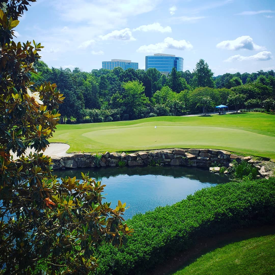 BallantyneHotel's tweet image. It's a beautiful day in the neighborhood.
#TheLuxuryCollection #CharlottesGotALot 
📷 @AnotherRangeRat

bit.ly/2ImHBef