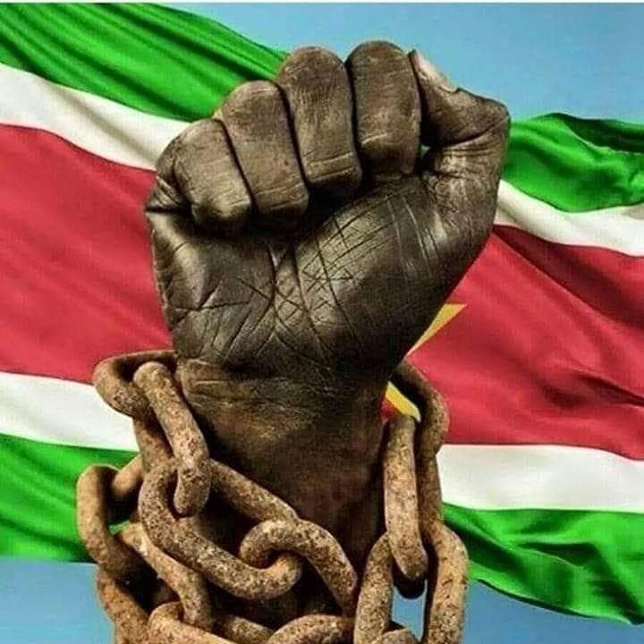 IyobaKwame's tweet photo. Straks om16.10 uur op de radio bij @omroepwest om te praten over Keti Koti.πΈπ·πΈπ·πΈπ·
#LetMyPeopleGo #Manspasie https://t.co/qSpI5pNkI3