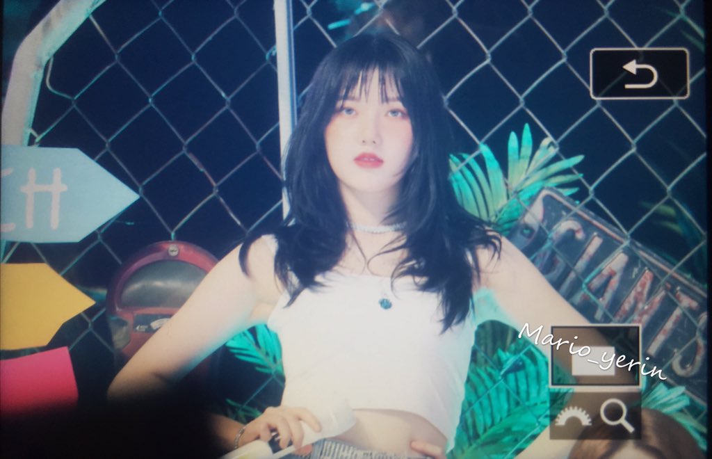 Mario_yerin's tweet photo. 190701 showcase 

#GFRIEND #여자친구 @GFRDofficial  
#예린 #YERIN #정예린 #イェリン https://t.co/Fwa7xeZchO
