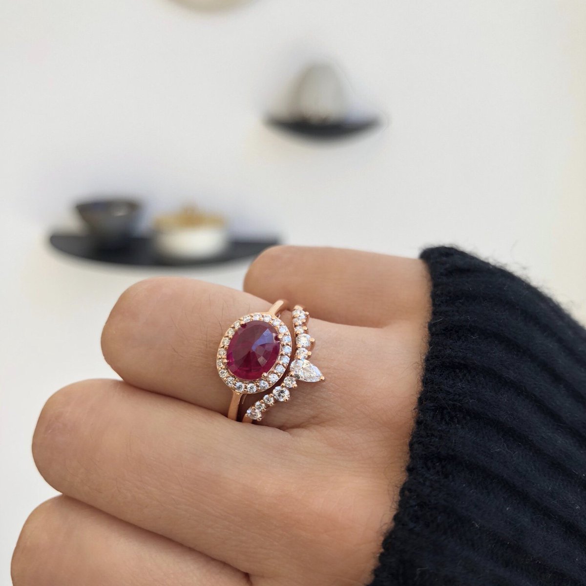 #HelloJuly ✨ One of a kind rose gold ruby ring with tiara band <a href="/annasheffield/">しゅり</a>  #jewelrytrends #rosegold #rubyring