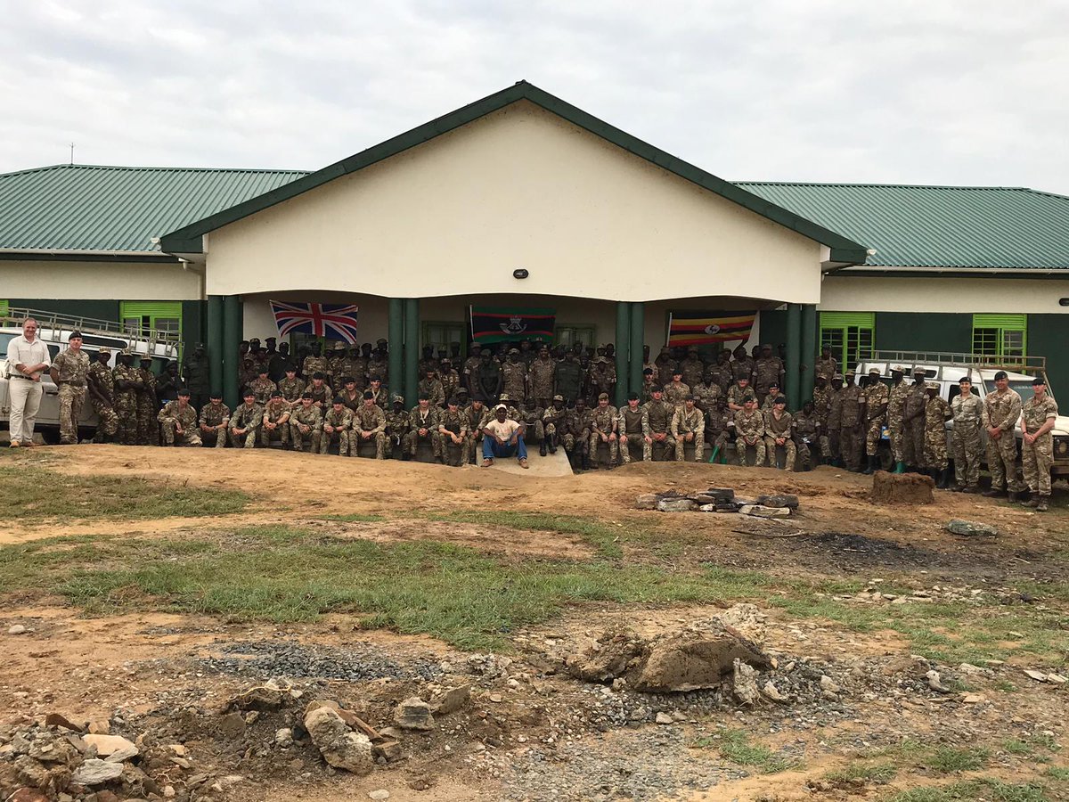 At Murchison Falls, @4_RIFLES partnering with @ugwildlife to build capacity to combat poaching and the illegal wildlife trade. #SwiftandBold #Bywiththrough