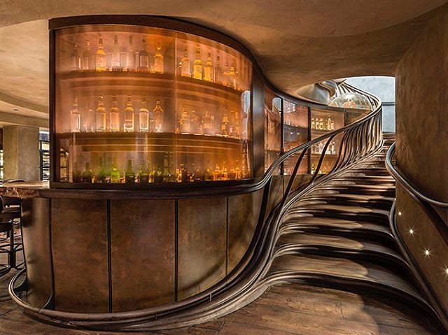 Bar Below is a perfect hidden spot for a drink 🥃 🍹🍸#bar #whisky #cocktails #bardesign #drink #londonbar #stair #bartender ift.tt/2YsmzR4