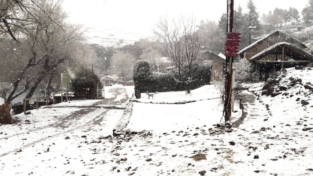 Semonkong Lodge tweet media