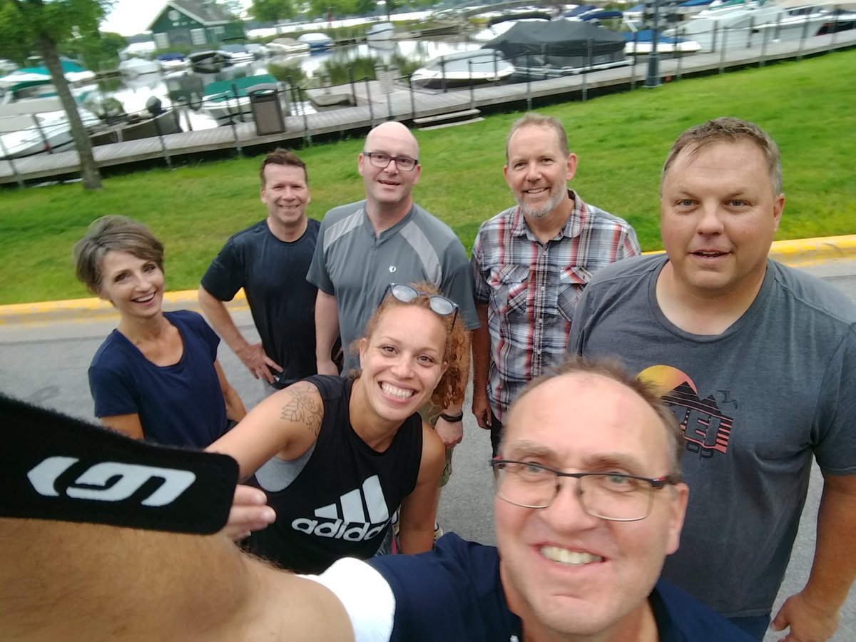 AndersonMNLLC's tweet photo. Anderson's June Bike and Brew. A beautiful ride along Lake Minnetonka from downtown Wayzata to Back Channel Brewing! https://t.co/j5T7e58Ahv