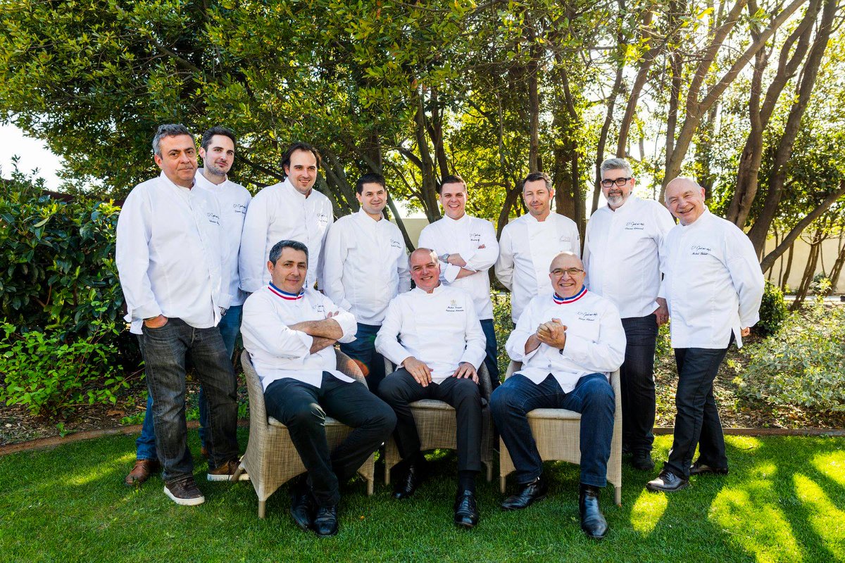 Tous les membres de l'Association <a href="/GardauxChefs/">Gard aux Chefs</a> ont le plaisir de vous informer que l'agence de communication gardoise <a href="/barcelonaandco/">Barcelona & co</a> a été choisie pour la mission de conception et de régie publicitaire du magazine "Gard Aux Chefs". #officiel #gastronomie #Gard