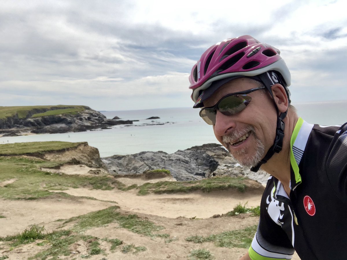 Scenes from my recent #cyclingadventure along the #cornish UK 🇬🇧 coastline #bikeuk #cyclinglife #gorideyourbike #lifebehindbars