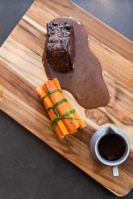 taureauxtavern's tweet photo. Have you tried Chef Sheerin's Daily Specials yet? Stop in tonight for our #Steak Au Poivre! https://t.co/Q2568vVO9Y