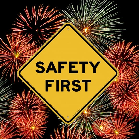 LongviewFireDep's tweet image. The legal hours to discharge fireworks today is 9:00am to 11:00pm.  Stay safe!