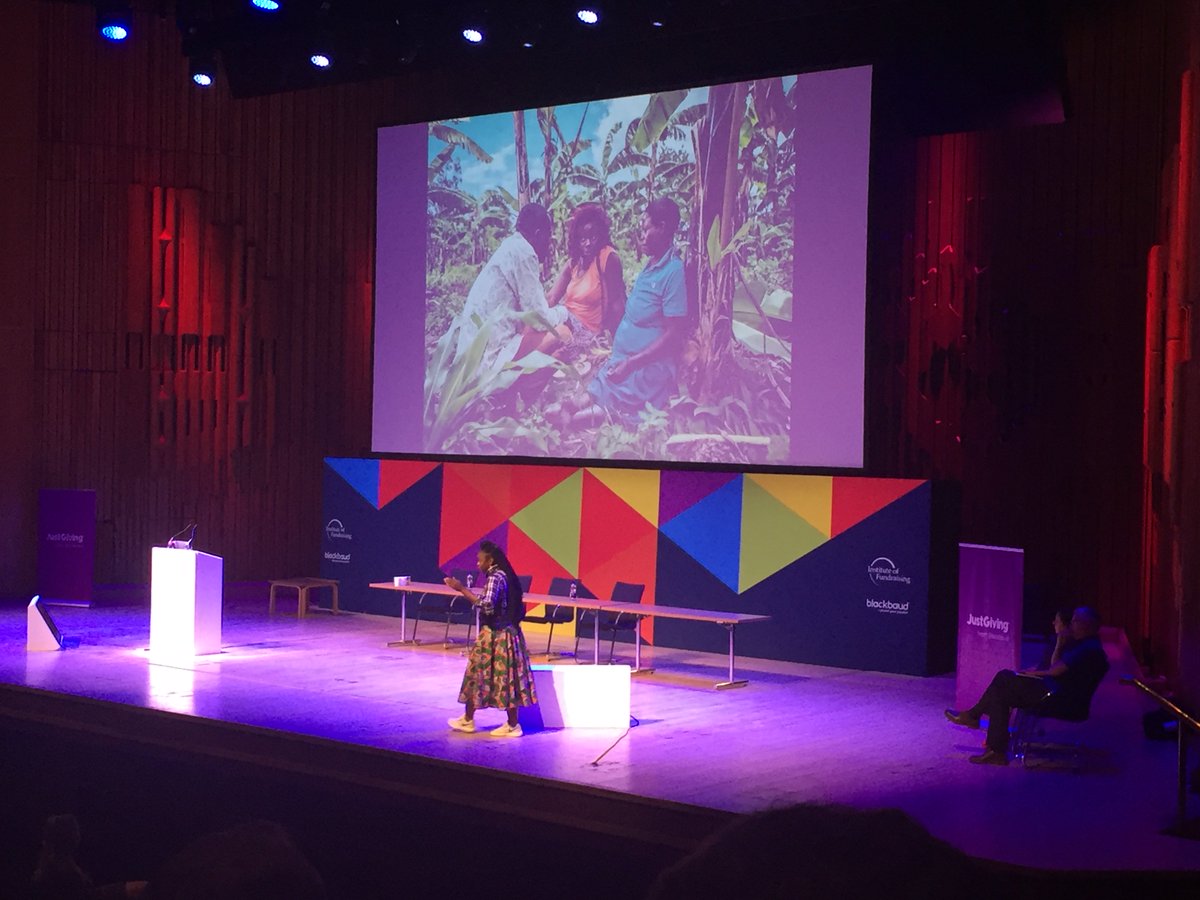 okusoka+co tweet media