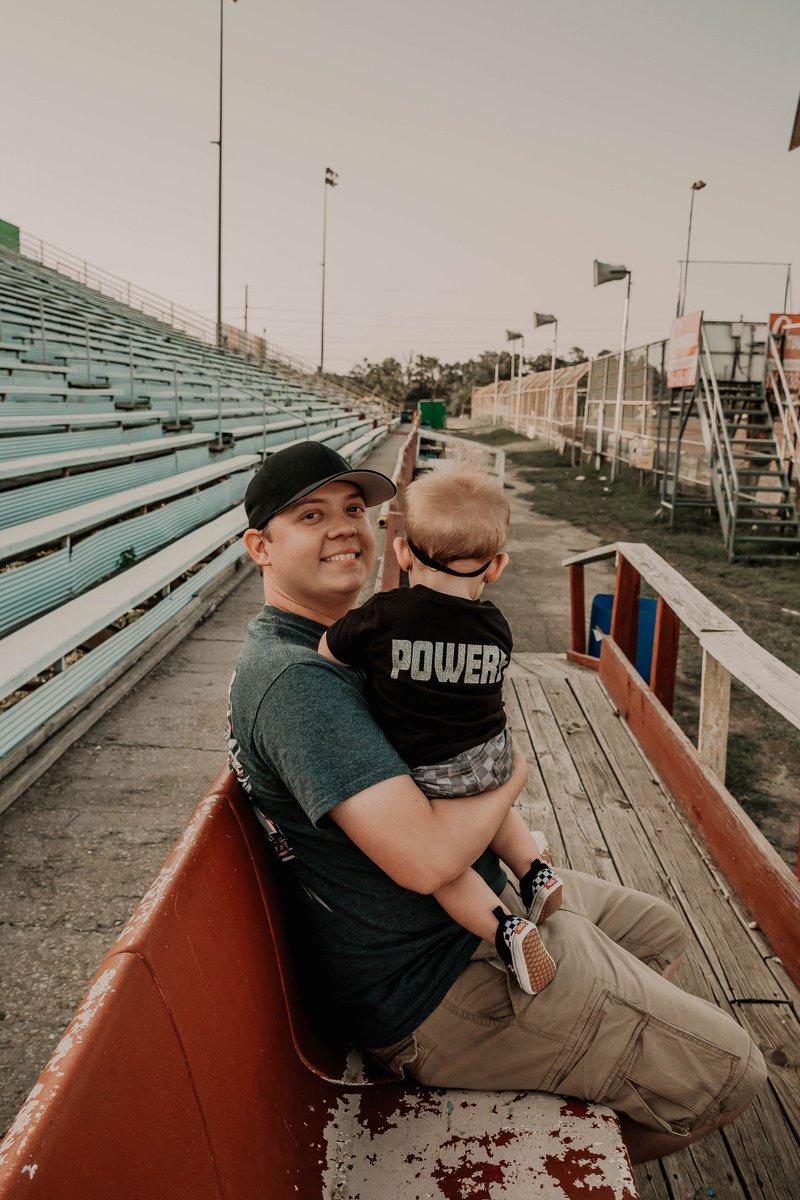 nicolehanson4's tweet photo. My whole world in 1 picture #daddysgirl #bestdaddyintheworld https://t.co/pkD6F8AUJO