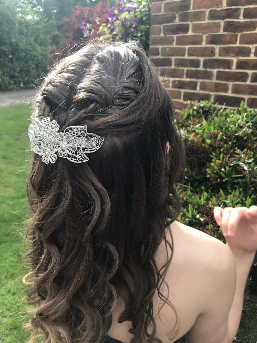 Beth0livia's tweet photo. #curls #fishplait #updo #bethsupdo #prom #brunette #July1st #summertime #hair https://t.co/xGRlND4scE