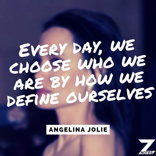 ZNotesRevision's tweet photo. It begins with YOU! 👆 Start the new week with a positive mindset and stay productive. .
.
.
#quotes #monday #wordsofwisdom #angelinajolie #motivation #productivity #education #znotes #inspirationalquotes https://t.co/yhpirNB4cR https://t.co/q4Ftaafdah