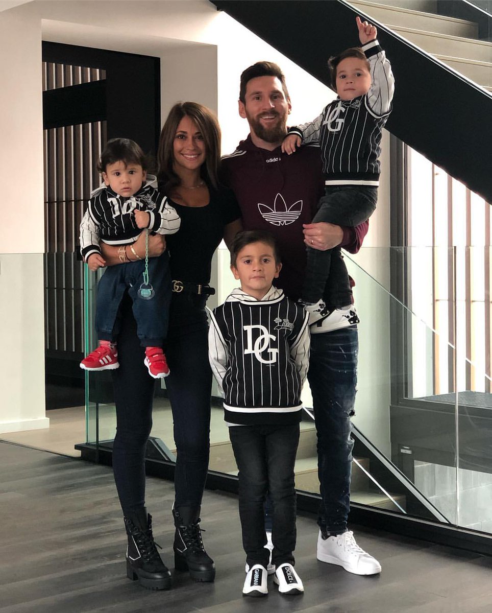 FedeBasualdo's tweet photo. @sidetogreys Mateo "The King 👑" Messi https://t.co/UenpY9Nyee