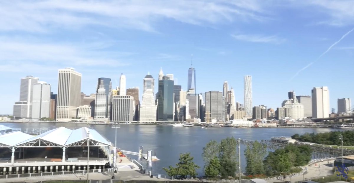 TheKingsCollege's tweet image. An oldie, but a goodie: Watch 30 Seconds at The King's College. bit.ly/2hlT4h2 #NYCCollege #TKCNYC #StudentLife