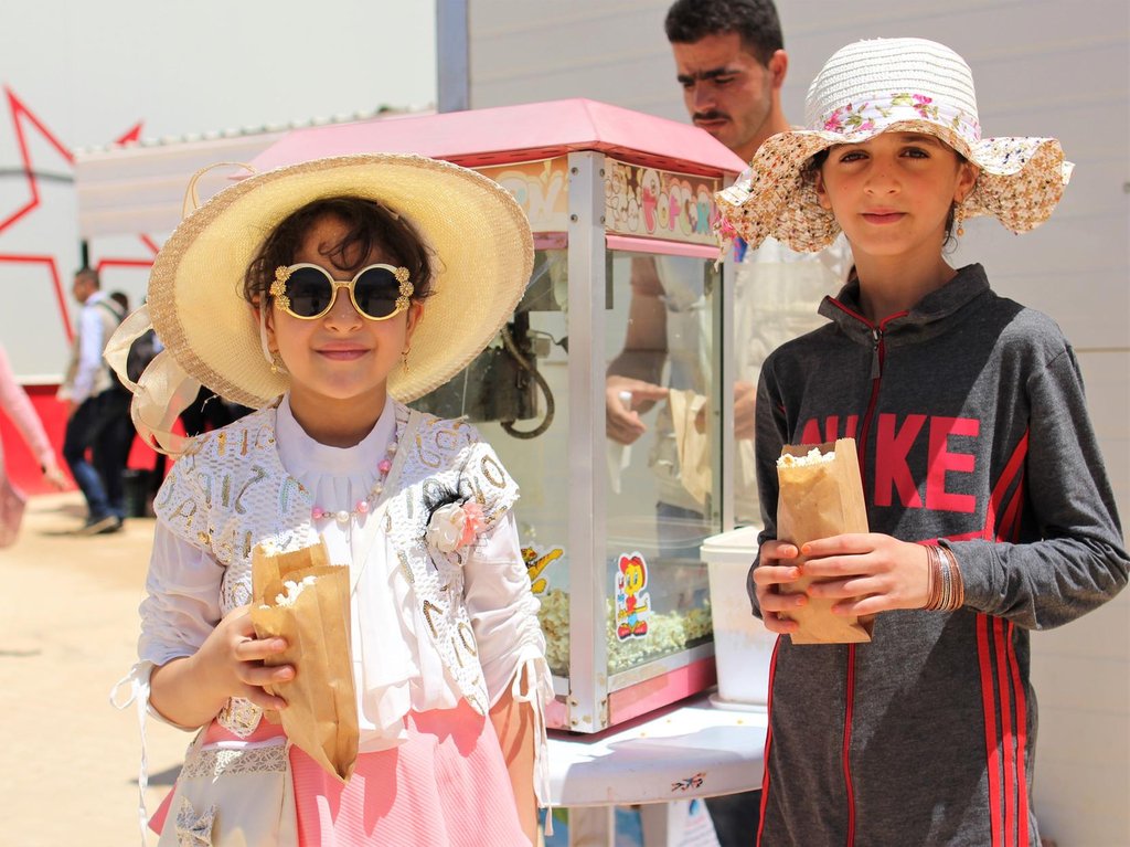 DanaZkat's tweet photo. Why #Jordan’s Al Zaatari cinema means so much: It goes beyond cinema... 'These children need the power to #dream' https://t.co/DZFbgE9xUA https://t.co/52lpOpDima