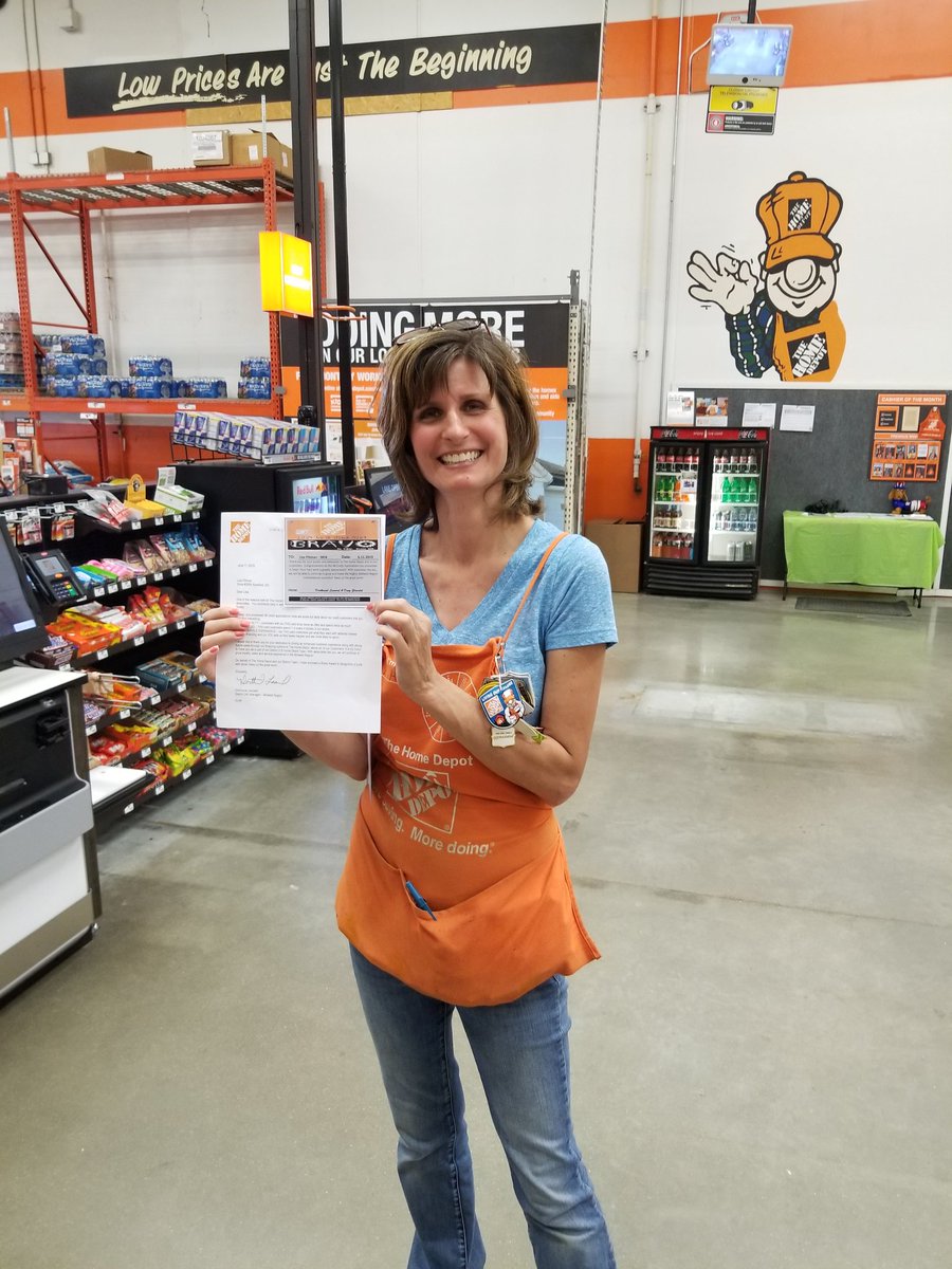 Lisa is the Bomb! Amazing with customers, super knowledgable, and being recognized by the district team bravo for her 48 credit apps last month!  Thank you Lisa for all you do for 3858 and our customers!
