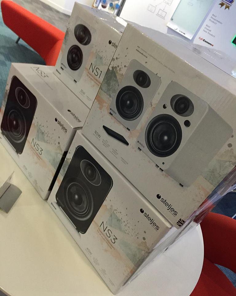 Guess who's back? BACK AGAIN!! Our NS3 speakers are back in stock! Get your pair today!!🎉🎉

steljesaudio.co.uk/docs/products/… …

#Steljes #NS3 #Speakers #BackAgain #MotivationMonday