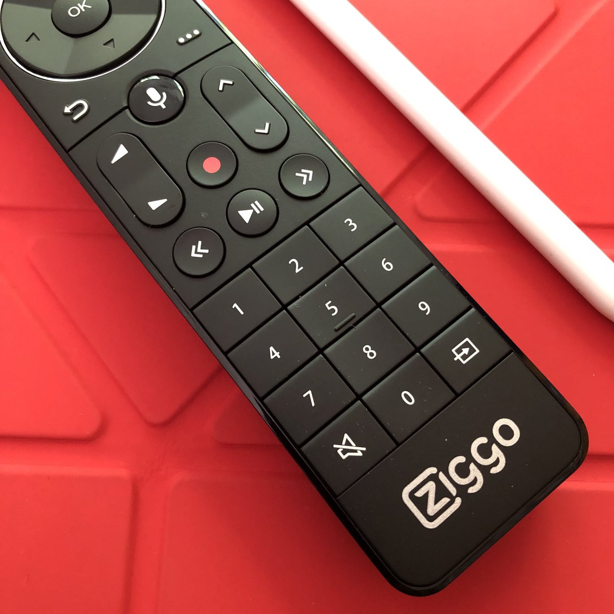 Mediabox Next. #Complimenten @ZiggoCompany Net zo snel als <a href="/Max33Verstappen/">Max Verstappen</a> 🙌🏽🚀🏁