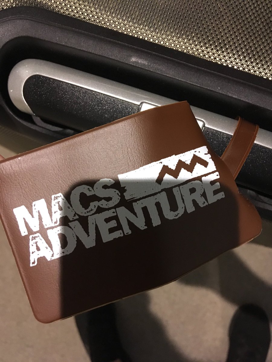 EnstoneInn's tweet photo. Happy to welcome our first guests from Mac Adventure walking the Shakespeare Way #walkerswelcome https://t.co/7fOe4nw3hy
