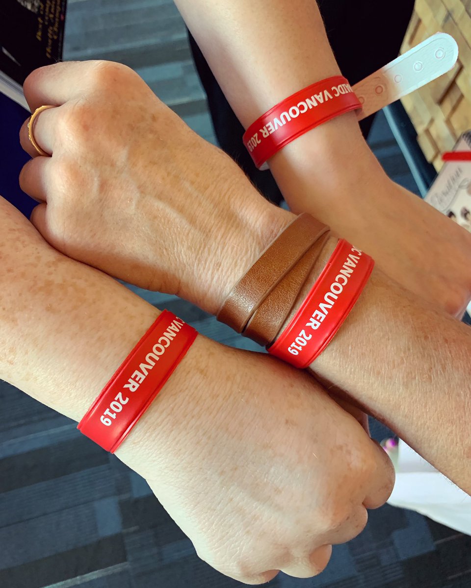 Reminder to ask for your wristbands when you check in to your hotel in the block! 🌟❤️🐳
·
#naidc2019 #vancouver2019 #vancouver #irishdance