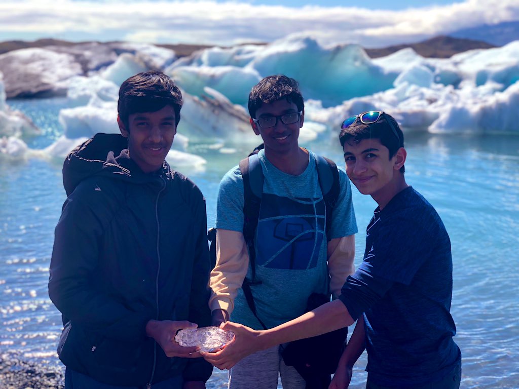 Freeze frame 🥶❄️🗺 #JCDiceland19 #JCDgeography #glaciallagoon #adventuretravel