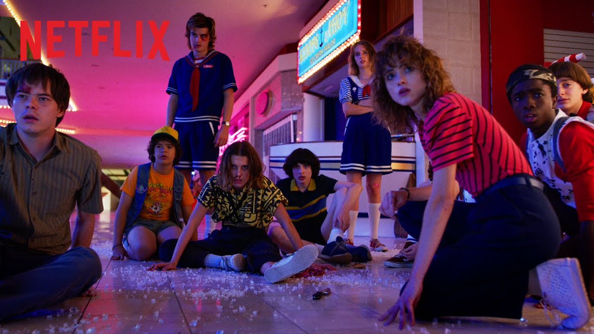 Deestrenomx's tweet photo. La tercera temporada de #StrangerThings está a nada de estrenar. ¿Te gustaría ver el primer episodio en #Premiere40 y vivir una experiencia inspirada en los 80 con juegos y muchas oportunidades para tomarte fotos? ¡MUY ATENT@! https://t.co/146d9IObdx