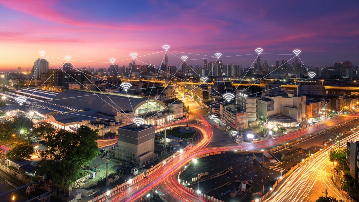 ublox's tweet photo. The future of mobile: making 5G a reality. Great article by our very own #5G tech lead @SylviaLuUk for @BiznessReporter 
https://t.co/8j7JdBitn7

#tech #IoT #Automation #Wireless #Connectivit https://t.co/17DXSCzHJ1
