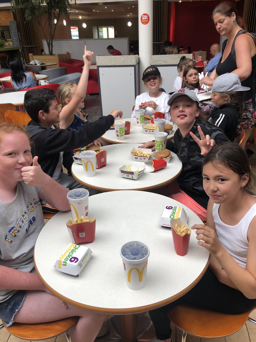 stgac12's tweet photo. Last treat of the weekend. Macdonalds stop at Peterborough services. We are estimated to be home at 6.15 #y6 #residential #whataweekend https://t.co/8HgxrOAzT9