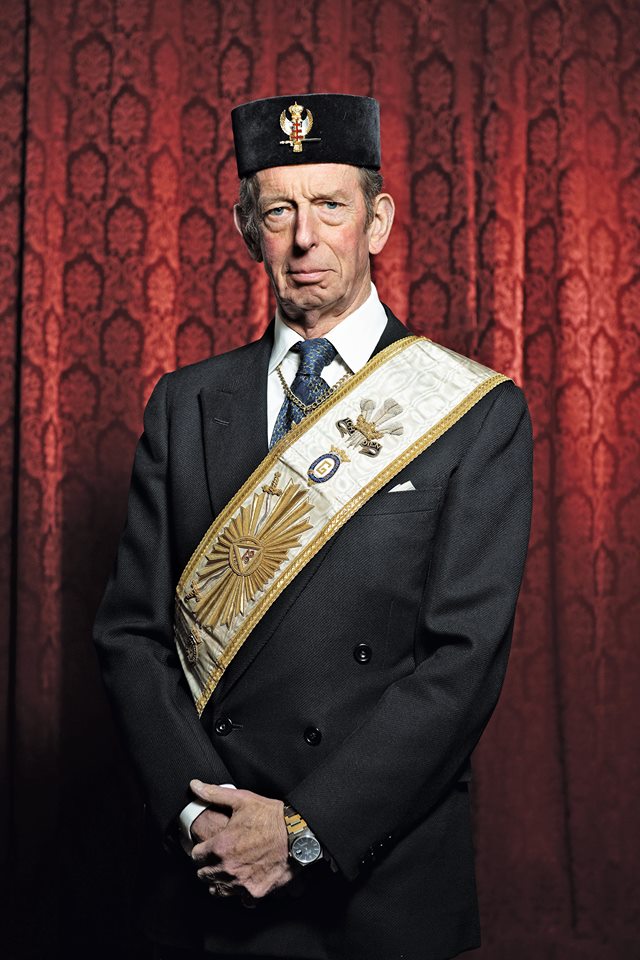 Take a look at this image of the Grand Master, HRH The Duke of Kent, in his Rose Croix regalia. He is Grand Patron of the Order, an office formerly held by his father, the first Duke 📸

You can find out more about the Order here 📰 → bit.ly/MasonicFamily

#Freemasons