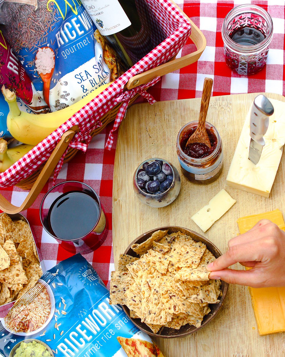 riceworkscrisps's tweet photo. **#GIVEAWAY**

Did you know that July is #NationalPicnicMonth?
To celebrate, we're giving away an assortment of Riceworks snacks ☀️

To enter simply RT this post!
Winner announced 7/8 https://t.co/0nRCxnDAmM